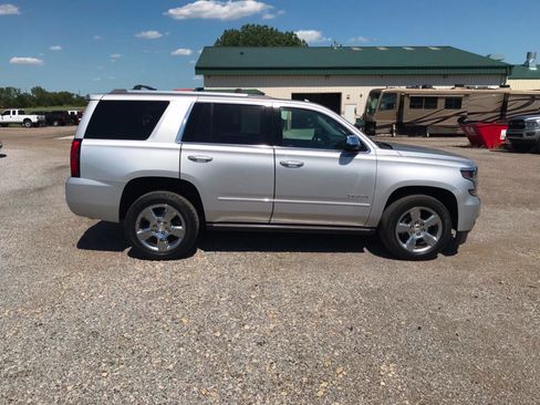 Used 2017 Chevrolet Tahoe Premier AWD/4WD image 4