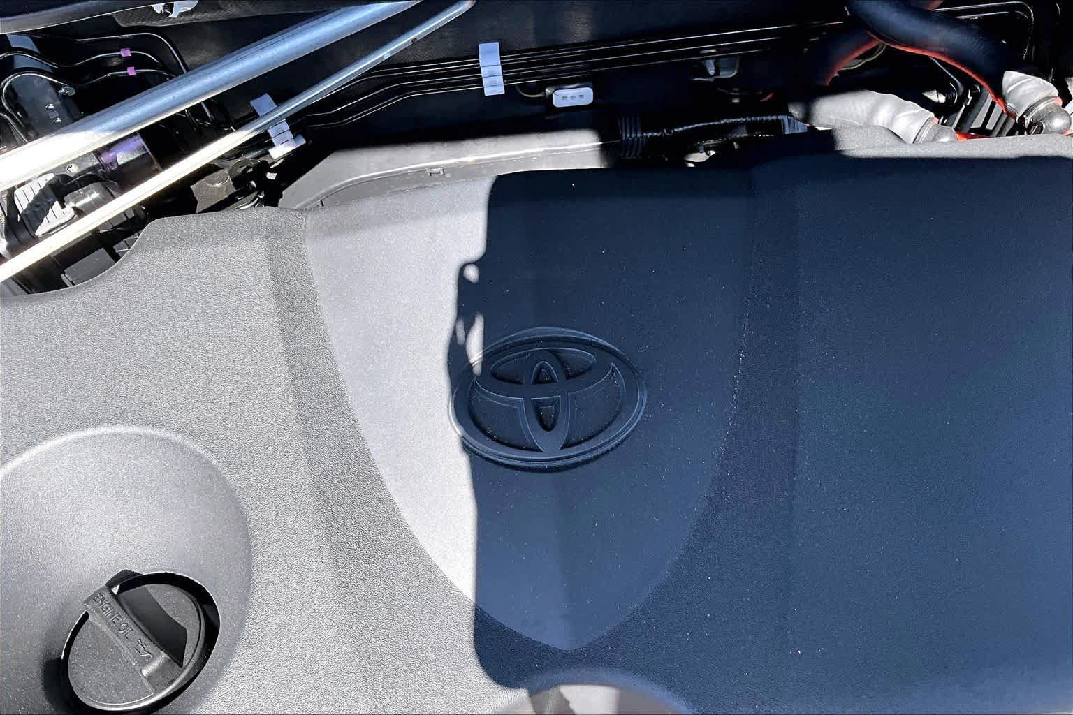 Used 2026 Toyota RAV4 XSE w/ Panoramic Sun Roof Package AWD/4WD image 30