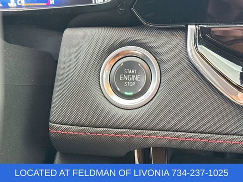 Used 2024 Chevrolet Colorado Z71 w/ Z71 Convenience Package 2 image 17