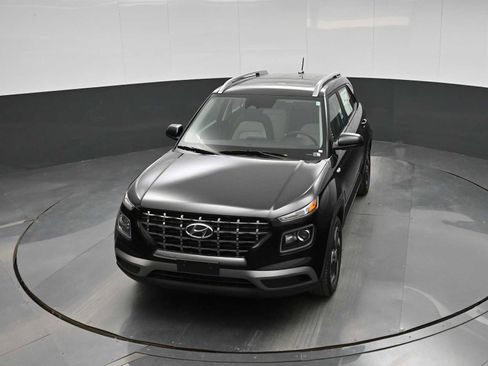 New 2026 Hyundai Venue SEL FWD image 23