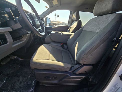 Used 2024 Ford F250 XLT w/ FX4 Off-Road Package image 22