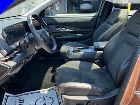 Certified 2023 Nissan Ariya FWD image 22