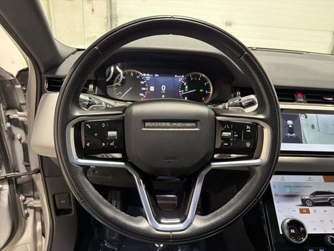 Used 2022 Land Rover Range Rover Evoque R-Dynamic S AWD/4WD image 22