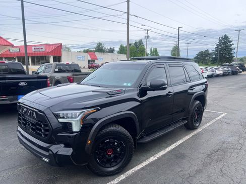 Used 2025 Toyota Sequoia TRD Pro w/ Tow Technology Package AWD/4WD image 24