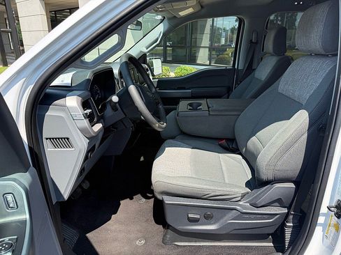 Used 2023 Ford F150 XLT RWD image 9