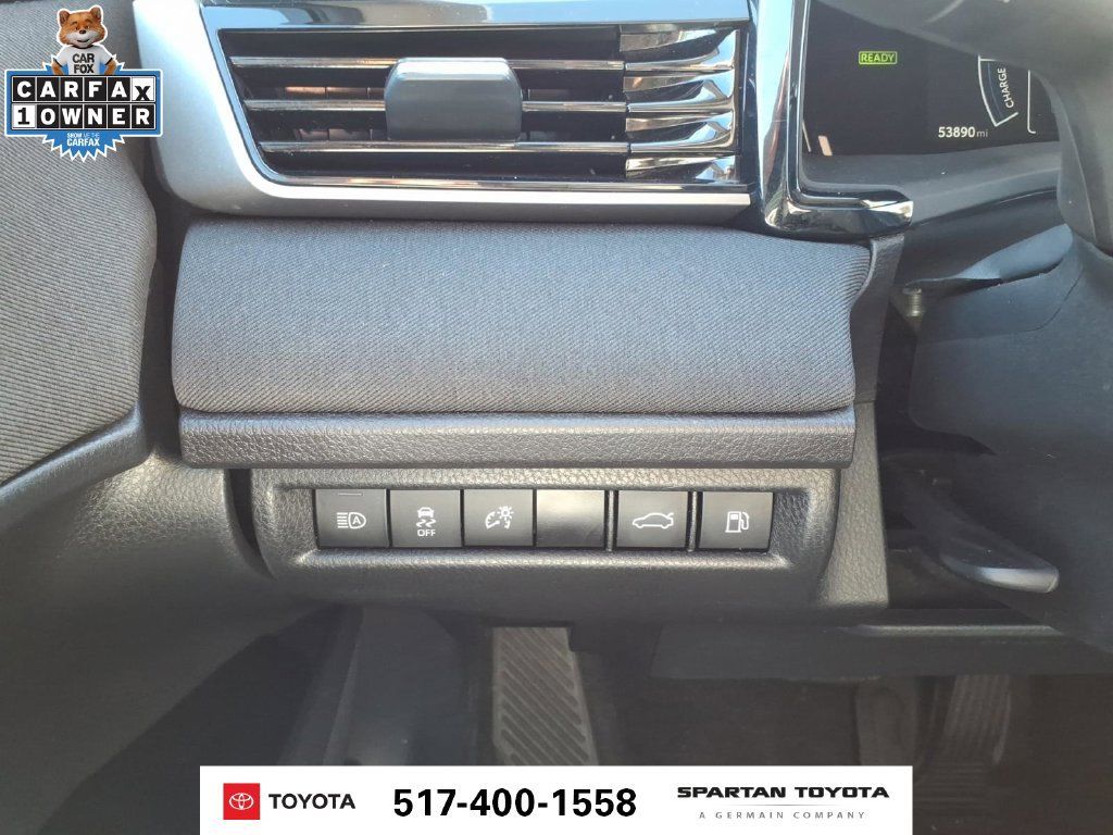 Used 2025 Toyota Camry LE FWD image 17