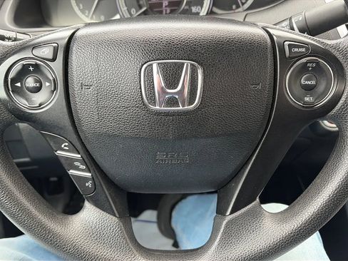 Used 2014 Honda Accord EX image 33
