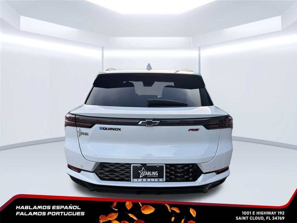 Certified 2024 Chevrolet Equinox EV RS FWD image 4