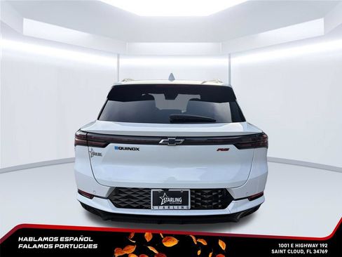Certified 2024 Chevrolet Equinox EV RS FWD image 4