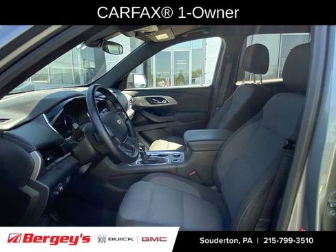 Certified 2023 Chevrolet Traverse LT AWD/4WD image 3