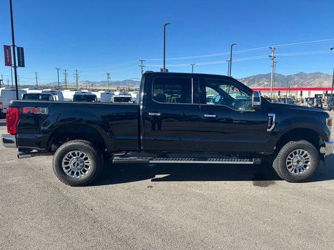 Used 2021 Ford F250 XLT w/ XLT Premium Package AWD/4WD image 6