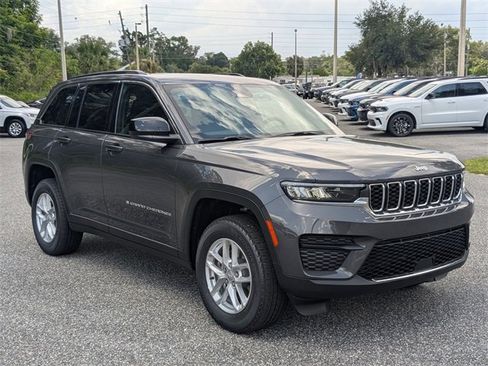 New 2025 Jeep Grand Cherokee Laredo X w/ Luxury Tech Group I image 30