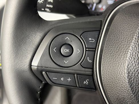 Used 2025 Toyota Corolla SE image 24