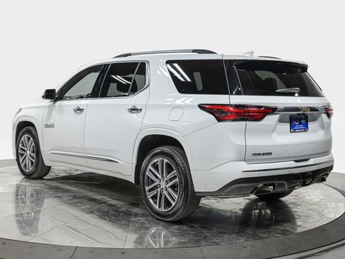 Used 2023 Chevrolet Traverse High Country w/ LPO, Floor Liner Package FWD image 4