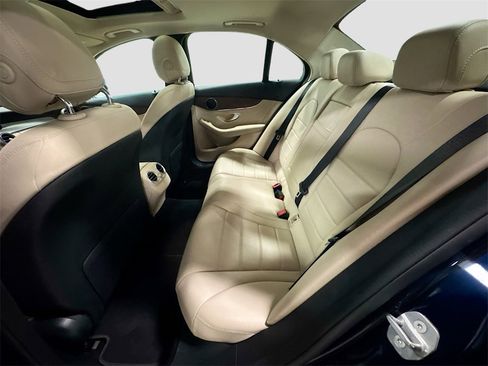 Used 2021 Mercedes-Benz C 300 4MATIC Sedan image 28