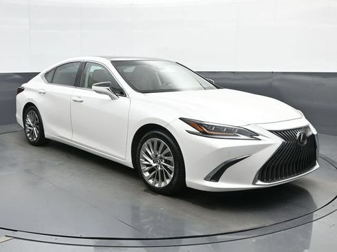 Used 2019 Lexus ES 350 Ultra Luxury w/ Accessory Package 2 FWD image 1
