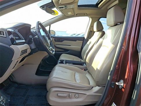Certified 2018 Honda Odyssey Elite image 14