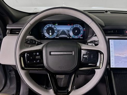 New 2026 Land Rover Range Rover Velar Dynamic SE image 12