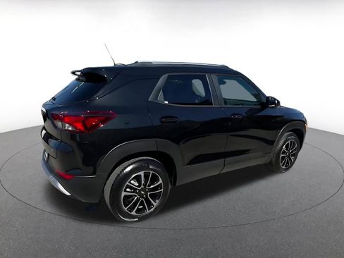 Used 2025 Chevrolet TrailBlazer LT image 15