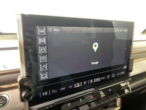 Used 2024 GMC Hummer EV 2X image 16