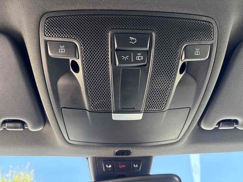 Used 2018 Mercedes-Benz CLA 250 image 27