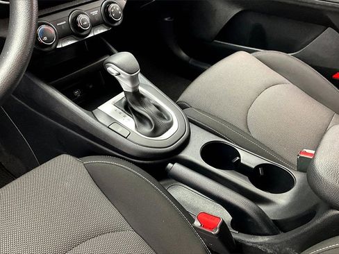 Used 2024 Kia Forte LXS image 15