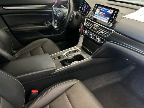 Used 2022 Honda Accord Sport image 16