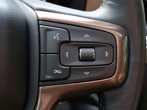 Used 2022 Chevrolet Silverado 1500 High Country AWD/4WD image 19