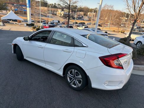 Used 2018 Honda Civic LX image 7