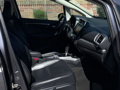 Used 2015 Honda Fit EX image 11