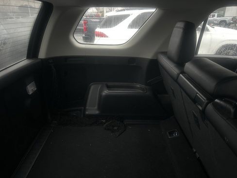 Used 2022 Toyota 4Runner TRD Off-Road Premium image 6