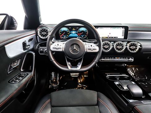 Used 2020 Mercedes-Benz CLA 250 CLA 250 Coupe image 5