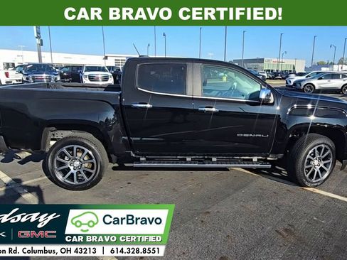 Certified 2022 GMC Canyon Denali image 9