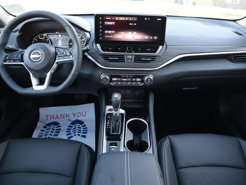 Used 2025 Nissan Altima 2.5 SL image 22