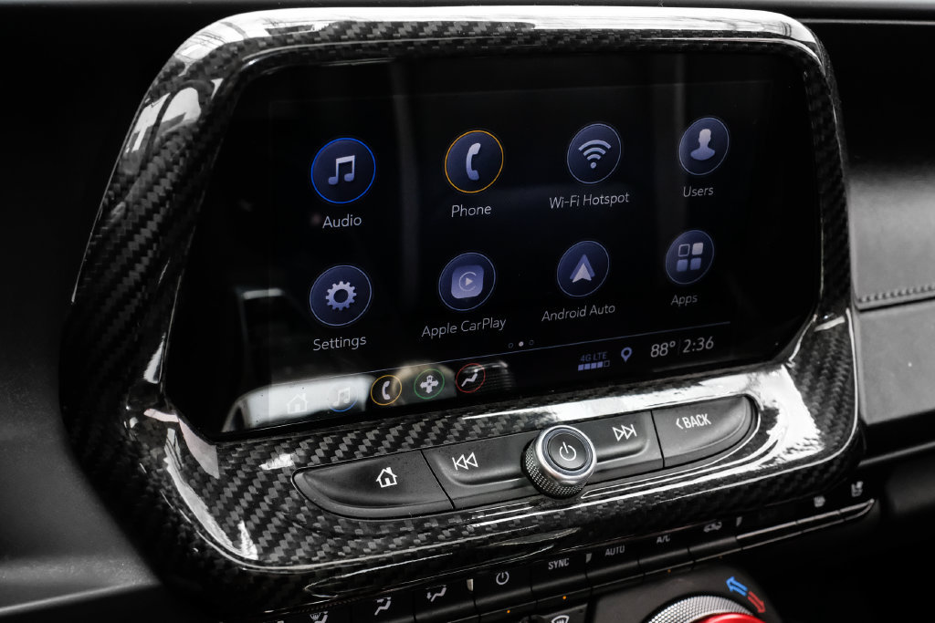 Used 2019 Chevrolet Camaro SS RWD image 25