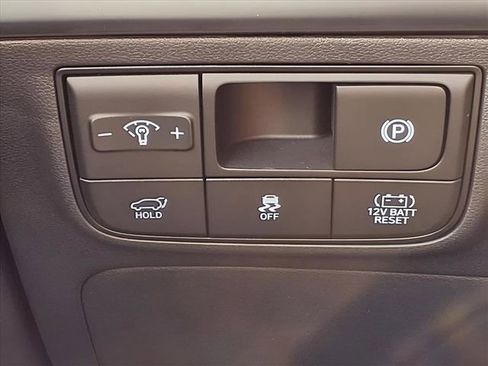 New 2026 Hyundai Tucson Limited image 24