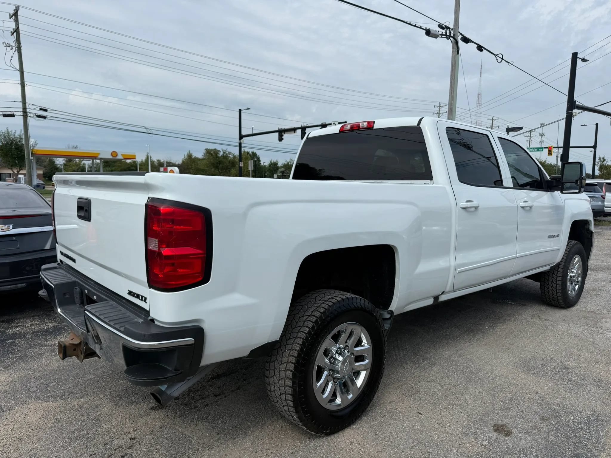 Used 2018 Chevrolet Silverado 2500 LT w/ All Star Edition AWD/4WD image 6
