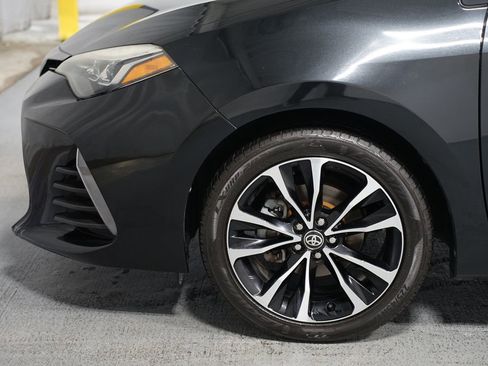 Used 2019 Toyota Corolla SE image 5