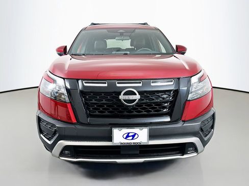 Used 2024 Nissan Pathfinder Rock Creek AWD/4WD image 2