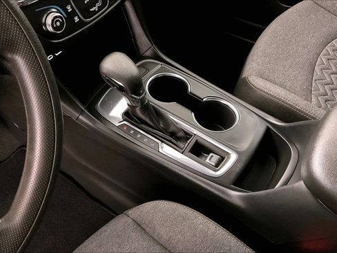 Used 2024 Chevrolet Equinox LT image 17