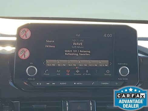 Used 2025 Nissan Pathfinder SV image 29