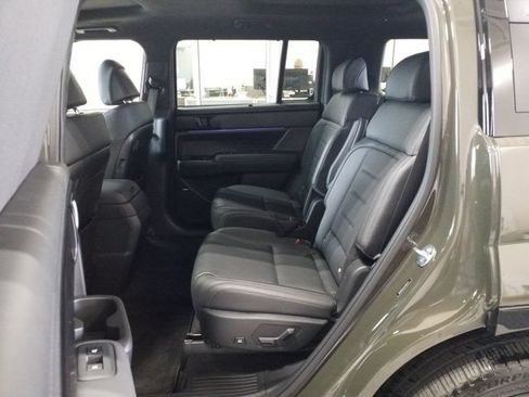 Used 2026 Hyundai Santa Fe Calligraphy AWD/4WD image 13