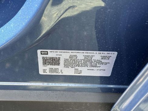 Used 2026 Chevrolet Equinox LT AWD/4WD image 21