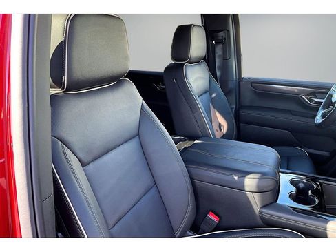 New 2026 GMC Yukon XL Elevation AWD/4WD image 11