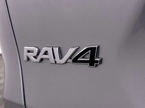 Used 2024 Toyota RAV4 XLE image 61