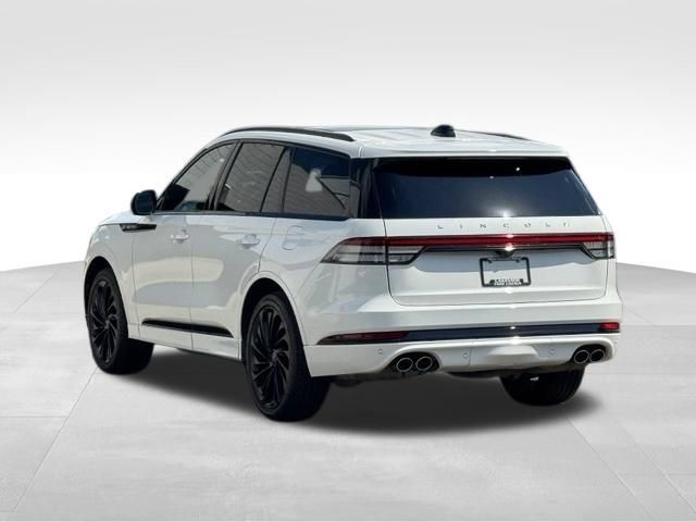 Used 2025 Lincoln Aviator Reserve w/ Equipment Group 201A AWD/4WD image 7