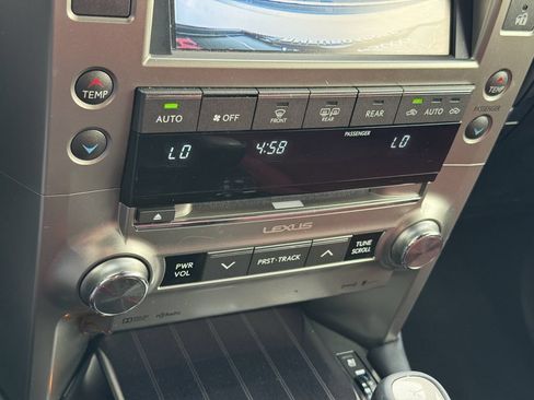 Used 2021 Lexus GX 460 Premium w/ Premium Package AWD/4WD image 23