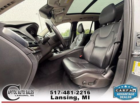 Used 2016 Volvo XC90 T6 Momentum w/ Momentum Plus Package image 14