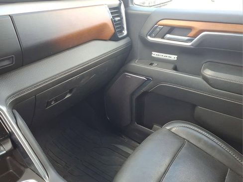 Used 2023 GMC Sierra 1500 Denali w/ Denali Reserve Package AWD/4WD image 23