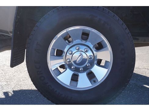 Used 2010 Ford F350 Lariat image 10